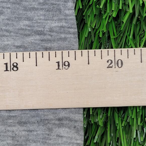 Looney-Tunes Bugs-Bunny Shirt Womens L/XL 19x24 Gray Cartoon - Picture 8 of 11